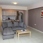 Elena Appartement *